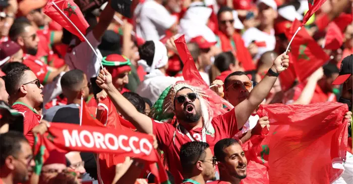 هل يرحل أسود الأطلس عن إفريقيا؟ وغضب الجماهير يفتح نقاشًا غير مسبوق حول الانتماء الكروي والعدالة القارية