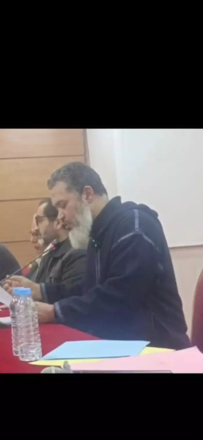 انقر على الرابط او الصوره لقراءه المقال