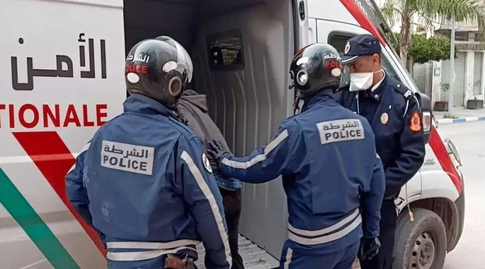 فيديو صادم يفضح الرعب في شوارع البيضاء وسقوط عشريني متورط في "الكريساج" 