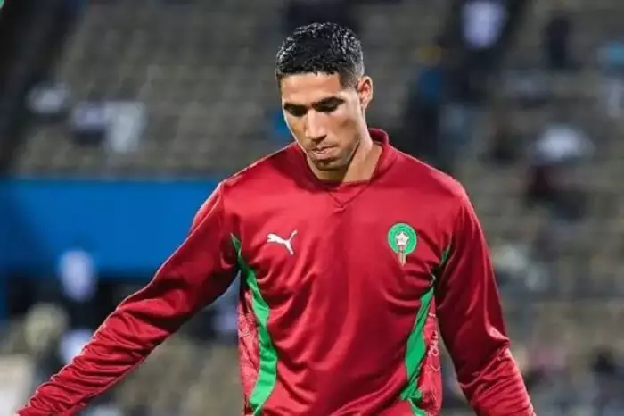 أشرف حكيمي يعود إلى المغرب لاستكمال برنامجه التأهيلي قبل كأس إفريقيا