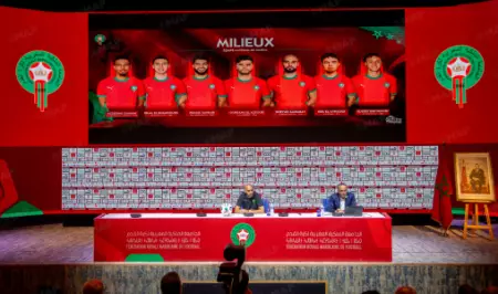 الركراكي يكشف عن لائحة الأسود لمواجهتي النيجر وزامبيا بتغييرات جديدة ووجوه واعدة