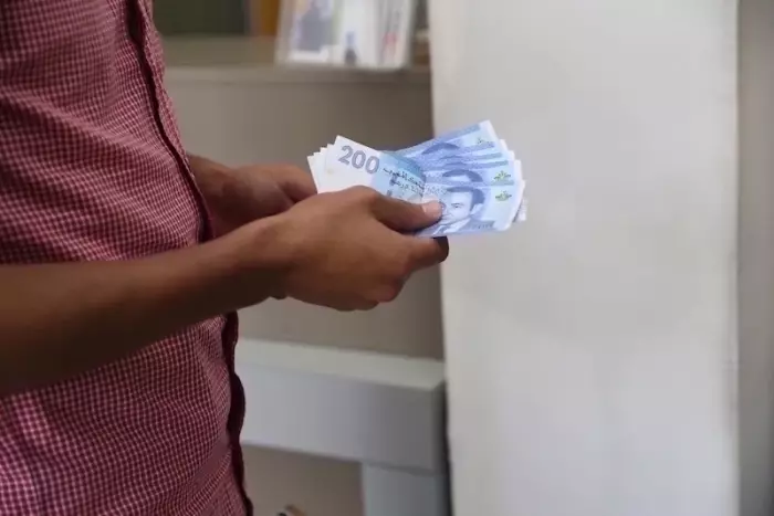انقر على الرابط او الصوره لقراءه المقا