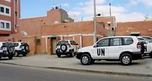المينورسو تُخلي مقراتها وتلزم موظفيها منازلهم بعد انتهاء ولايتها بالصحراء المغربية