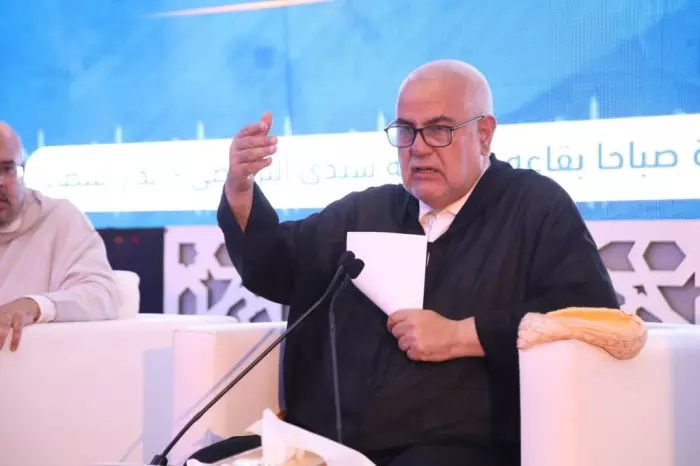 بنكيران يصف مسؤولي الأحرار بـ"الصامتين الجاهلين"..ويهاجم التطبيع ويمدح إيران المقاومة