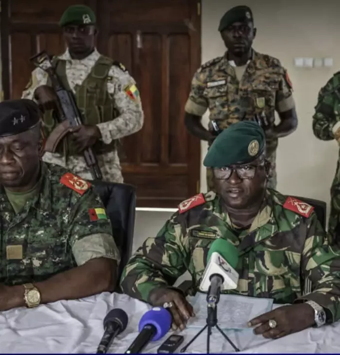 الانقلاب يهز "غينيا بيساو" بعد اعتقال الرئيس وإعلان العسكريين السيطرة الشاملة