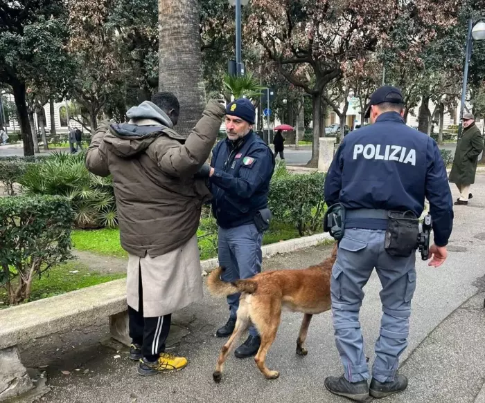إيطاليا تشدد قبضتها على الهجرة بعد مصادقة البرلمان وانطلاق حملات المراقبة الميدانية
