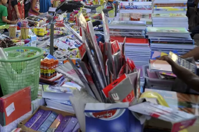 مع اقتراب الدخول المدرسي مخاوف متزايدة من أدوات مدرسية تهدد صحة التلاميذ