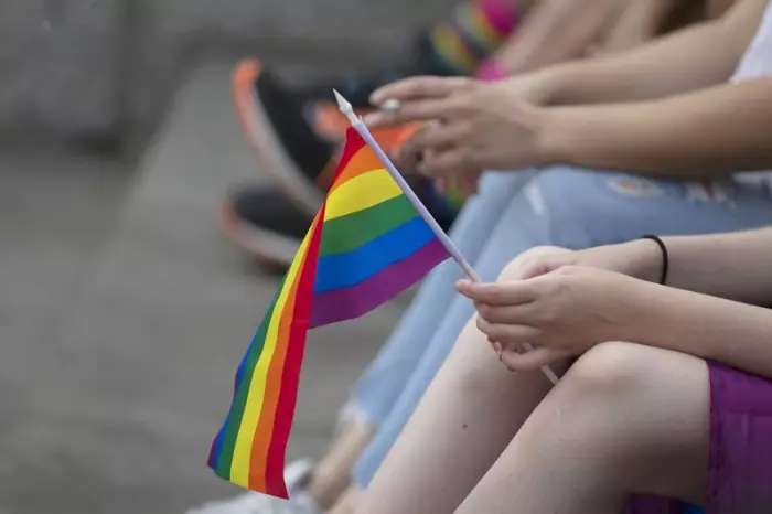 "زوبعة" قرار لمحكمة العدل الأوروبية يفرض اعتراف دول الاتحاد بزواج المثليين