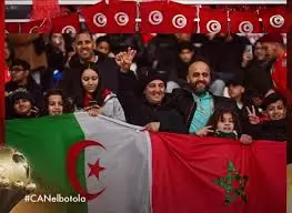 الجمهور التونسي يشكر نظيره المغربي بعد فوز "النسور" الكبير على أوغندا