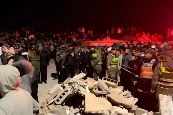 ليلة سوداء تهز فاس انهيار بنايتين يحصد الأرواح ويطلق سباقًا مع الزمن تحت الأنقاض