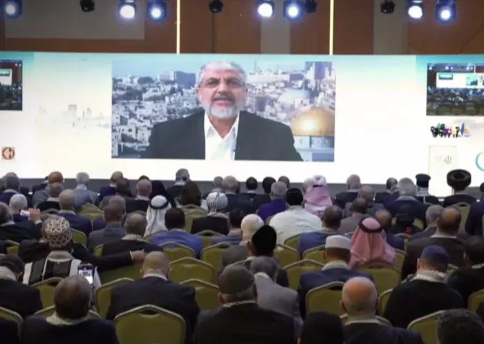 خالد مشعل يعلنها من إسطنبول:لا تطبيع ولا وصاية والمقاومة خط أحمر