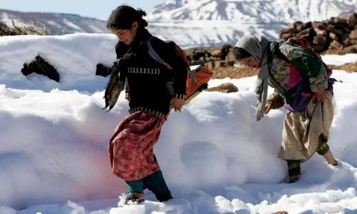 الدولة تترك الجبال المغربية لمصيرها مع الثلوج و"أملشيل" خارج الحسابات