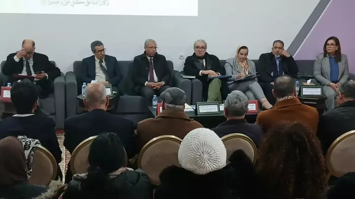 القانون 12.19 في قلب النقاش بفاس وأصوات ترتفع دفاعا عن كرامة العاملات والعمال المنزليين