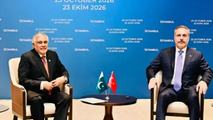 حلف مكة واجتماع إسطنبول الرباعي يعززان التنسيق الإقليمي لاحتواء الأزمات وتحقيق الأمن المشترك