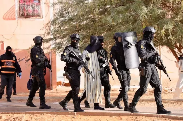 عودة المقاتلين المغاربة من بؤر التوتر..ملف أمني حساس يثير جدلا سياسيا متصاعدا