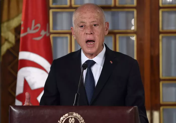 الحكم بالإعدام لـ "فيسبوكي" يهز تونس ويثير موجة غضب حقوقي