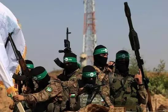 استمرار الحرب في غزة من جديد وتعثر جهود التهدئة والأزمة الإنسانية تتفاقم وسط تعثر المفاوضات