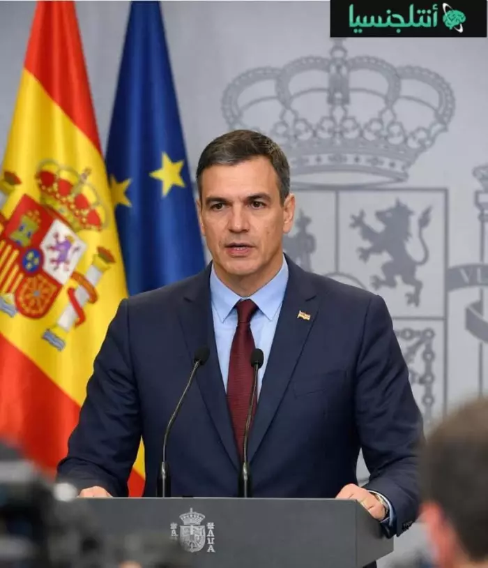 إسبانيا تشرعن الوجود بدل مطاردة الظل بفضل "سانشيز" الذي يختار طريق الإنسانية