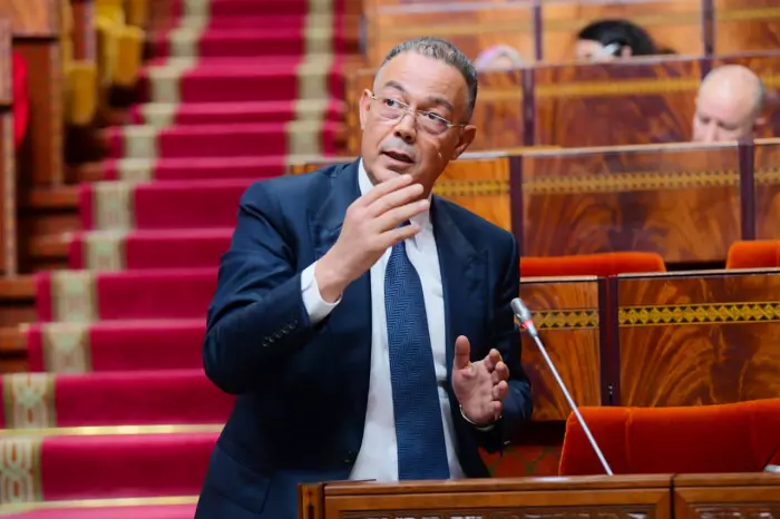 لقجع يُعلن عن رزنامة إصلاحات اجتماعية واسعة ويضع قانون مالية 2027 أمام رهان التوازن ويفضح ادعاءات المعارضة