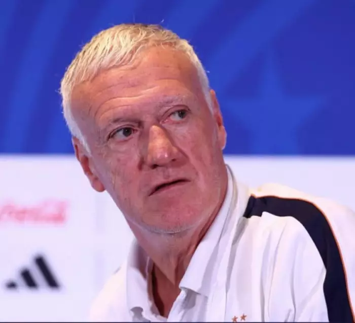 قل لمدرب فرنسا الاحترام مع المغرب لا يُجزَّأ..وعلى من يطالب به أن يلتزم به