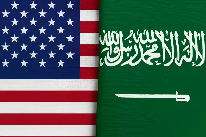 السعودية تعلن إلغاء الرحلات الجوية بعد حرب أمريكا وهجوم إيران المفاجئ على دول عربية