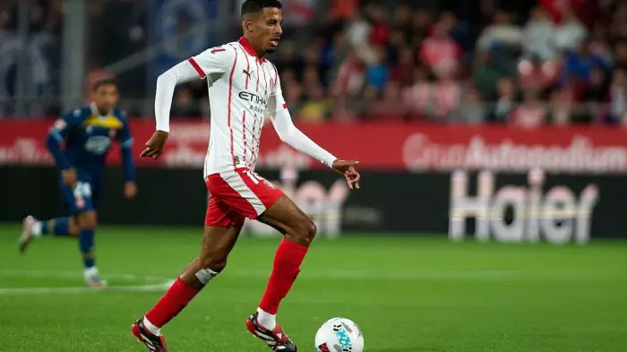  أوناحي في دائرة النخبة الأوروبية و"جيرونا" يُراقب نجمه قبل عاصفة الانتقالات