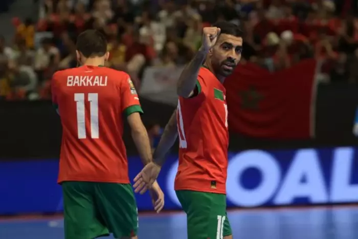 أسود الفوتسال يسحقون زامبيا بخماسية ويبلغون نصف نهائي كأس إفريقيا