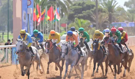 "كازا دي شامبو" يتوج بلقب الجائزة الكبرى لإفريقيا 2025 ويكرس ريادة المغرب في سباقات الخيول