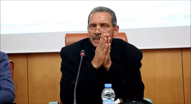 انقر على الرابط او الصوره لقراءه المقا