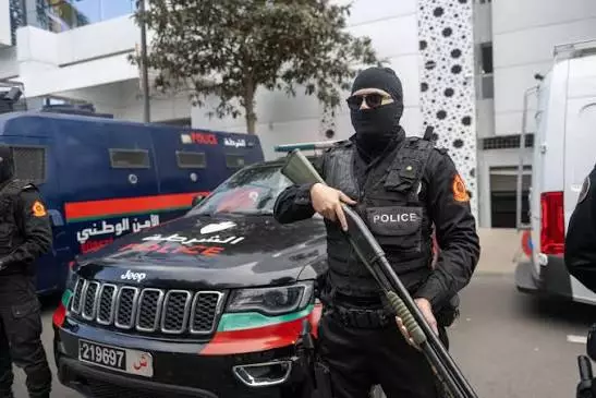 توقيف 11 شخصا أوروبيا بالمملكة خلال يوم واحد وتهم خطيرة تلاحقهم