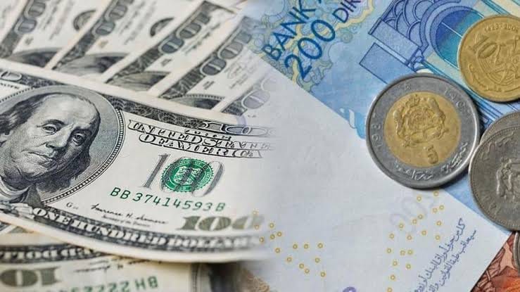 الدرهم المغربي يتراجع أمام الدولار وسط تقلبات الأسواق العالمية