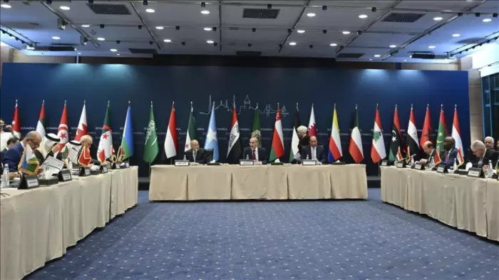 العرب يُحذّرون من انفجار إقليمي بعد العدوان الإسرائيلي على إيران والمنطقة على صفيح ساخن 