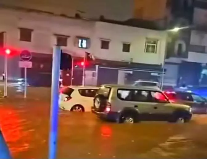 المغرب يعلن إنعاشاً ضخماً لمناطق الشمال بعد فيضانات مدمرة