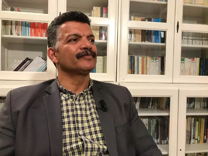 الهجرة غير النظامية ككارثة كونية ناتجة عن هشاشة العولمة المتوحشة واللاتكافؤ التنموي بين المجتمعات والدول