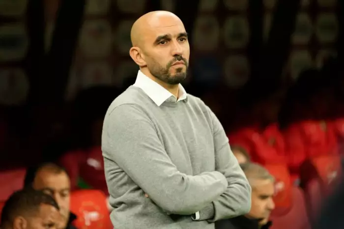 الجامعة تحسم في نهاية حقبة وليد الركراكي وبلاغ رابع في الطريق وجريدة "المنتخب" تكشف تفاصيل القرار الحاسم