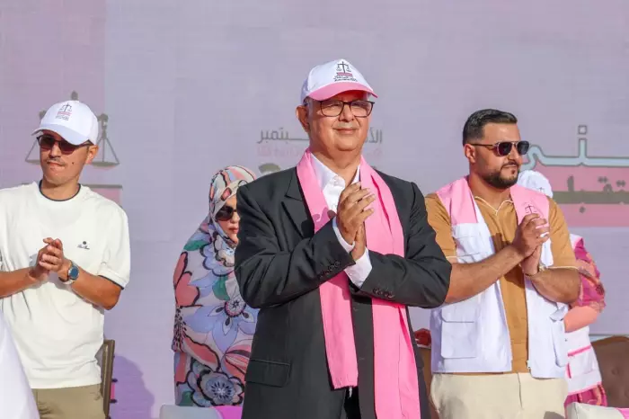 من العرائش نزار بركة يرفع سقف التحدي ويعلن مواعيد الحسم في أوراش الطرق والماء والفلاحة