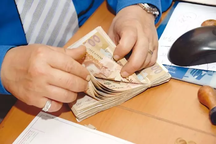 ديون الأسر المغربية المتعثرة تقفز إلى 44.7 مليار درهم وسط تصاعد الضغوط على القدرة الشرائية
