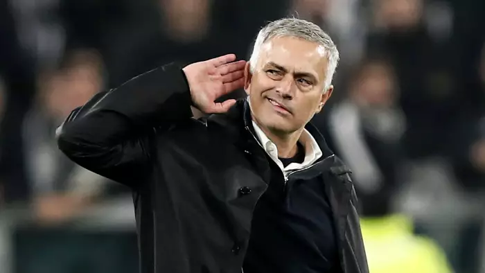 مورينيو يكشف النادي الوحيد الذي لم يشعر معه بالانتماء ويستبعد عودته إلى ريال مدريد