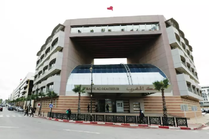 جرس إنذار مالي بالمملكة والخزينة المغربية تُغيّر قواعد الاقتراض وتبتعد عن الديون الطويلة وسط ضغوط التمويل