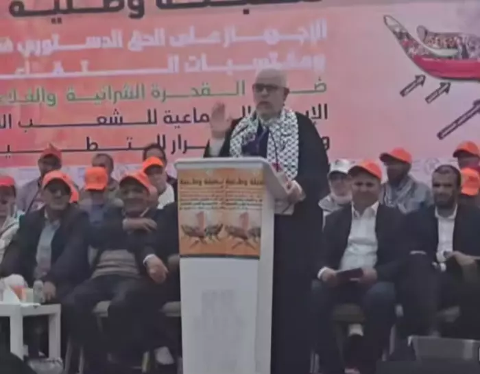 "بنكيران" يعود للمنصات من بوابة فاتح ماي 2025
