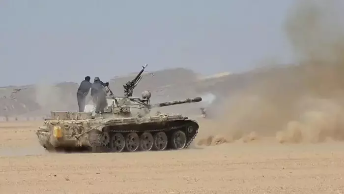  القوات اليمنية تستعيد مواقع غربي تعز وتكثف عملياتها ضد الحوثيين