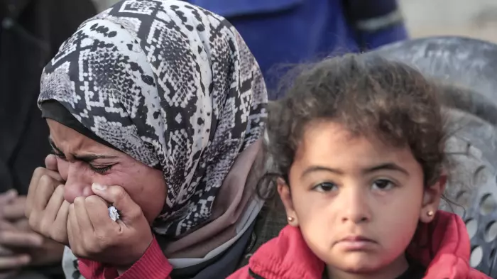 شهادات حية..شاهد معاناة نساء غزة إبان العدوان