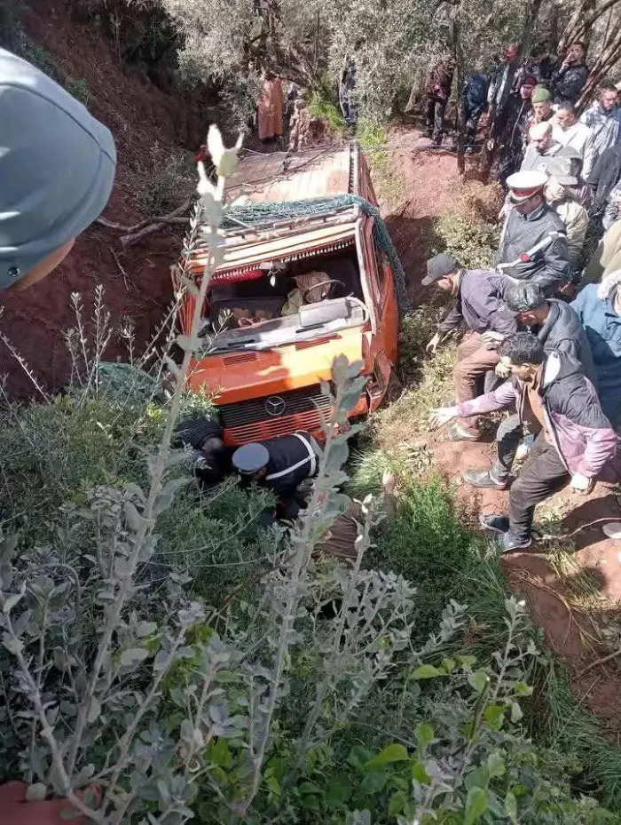 أزيلال..المنظمة المغربية لحقوق الإنسان ومكافحة الفساد تدعو إلى تدخل عاجل لتعزيز السلامة الطرقية