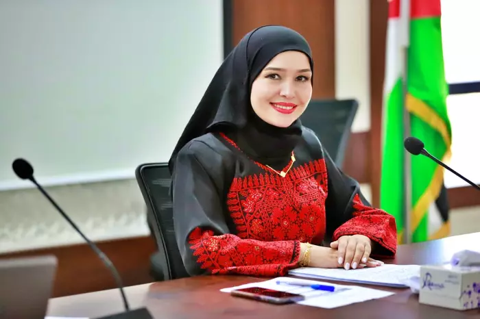 الإعلامية الفلسطينية براء عماد تحصد الوسام الماسي الخاص لصانعات التغيير لعام 2026