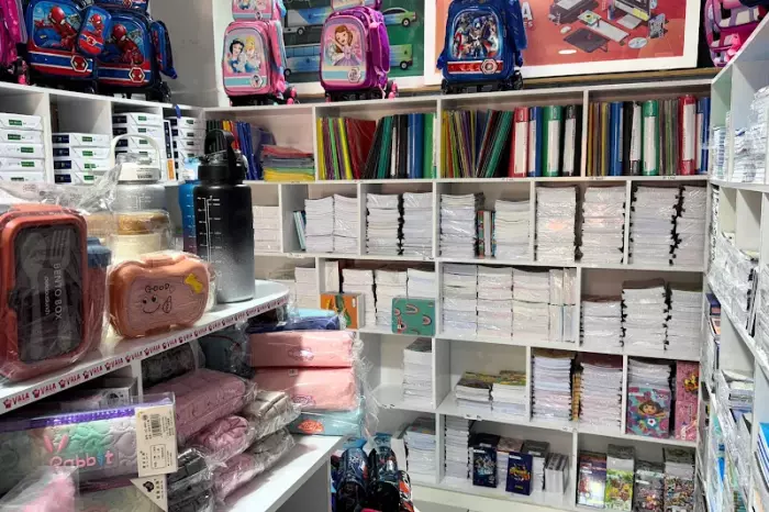 خصاص الكتب المدرسية يربك الدخول الدراسي بالمغرب والكتبيون يطالبون بتدخل عاجل