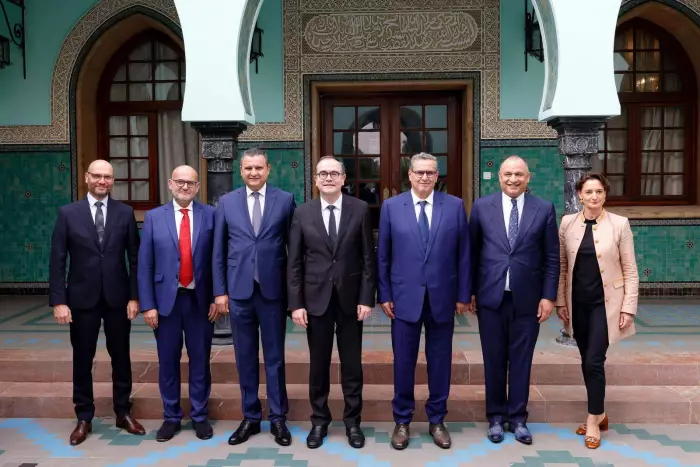 رونو تختار المغرب منصة صناعية رائدة بفضل الرؤية الملكية المتبصرة