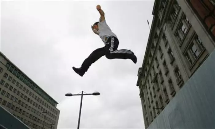 انقر على الرابط او الصوره لقراءه المقا