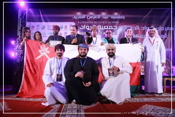 مسرحية حكايات المحطات من سلطنة عمان تفوز بالجائزة الكبرى لمهرجان مسرح الرواد الدولي بخريبكة.