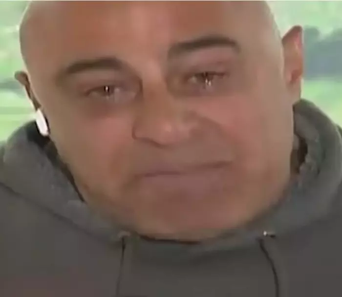 بكاء مسؤول إسرائيلي على الهواء يكشف هشاشة الداخل وتصدع صورة الجيش الذي لا يقهر