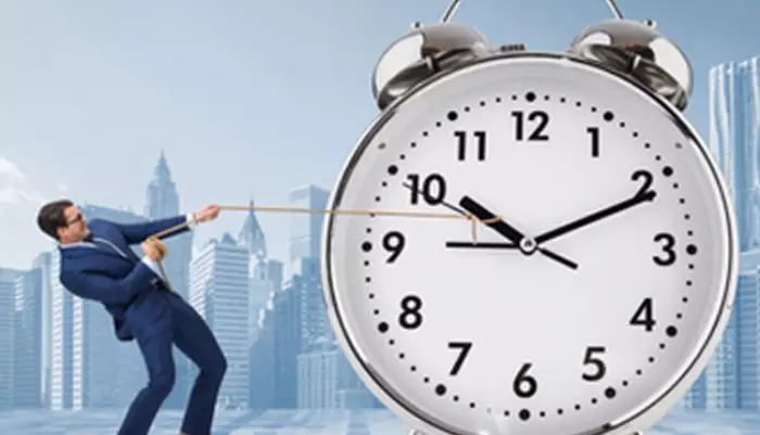 جدل اعتماد توقيت غرينتش يعود من جديد بعد الإلغاء المؤقت للساعة الإضافية بمناسبة حلول رمضان